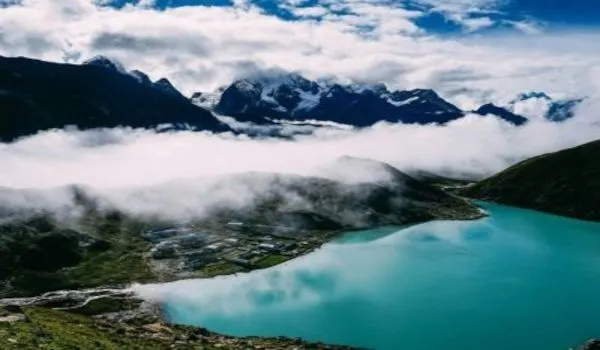 Trekking in Nepal