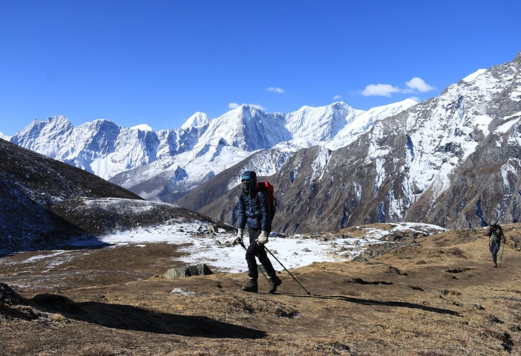 Everest Three High Passes Trek