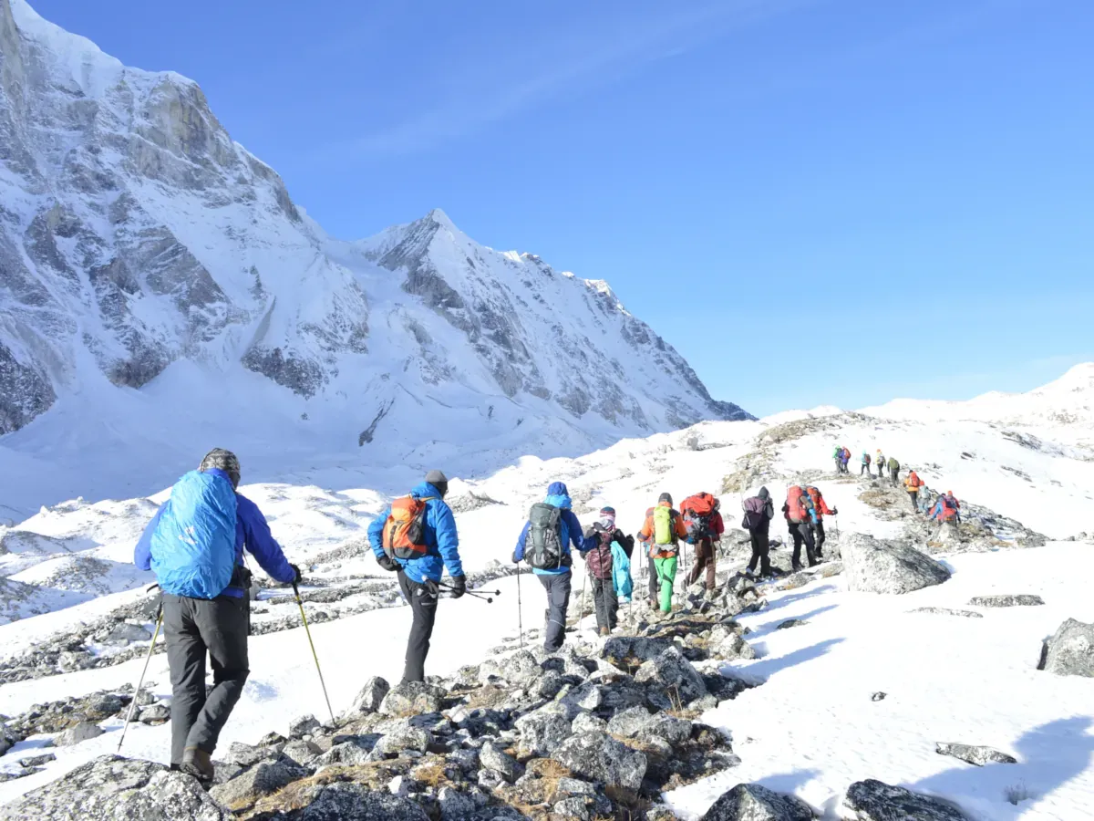 Larkya La Pass Top
